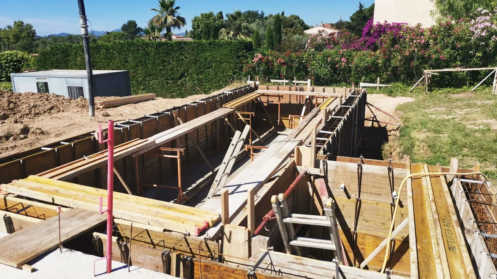 Socam Gros Oeuvre Entreprise De Gros Oeuvre Cannes Construction Dune Piscine Pool House Mouans Sartoux 9